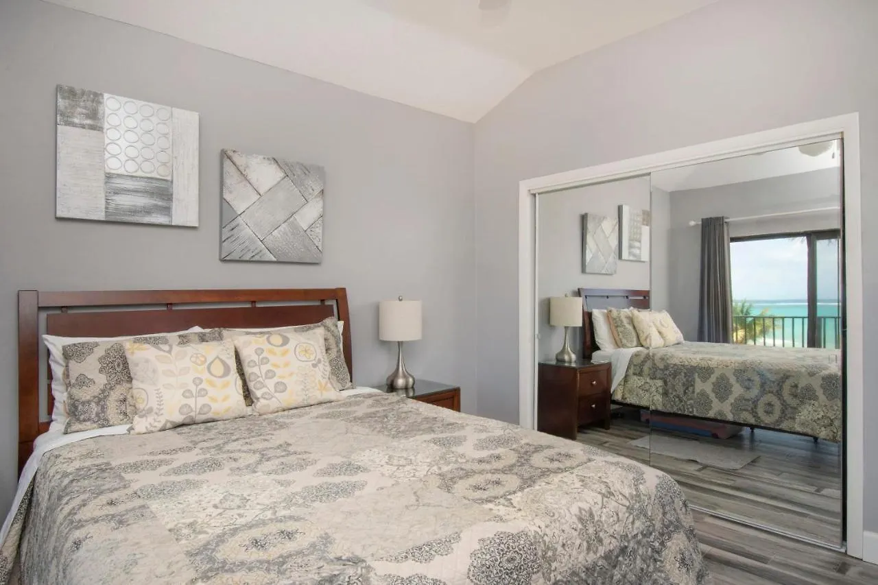 Beach Living At Sunrise To Sunset Villa West Bay 0*,